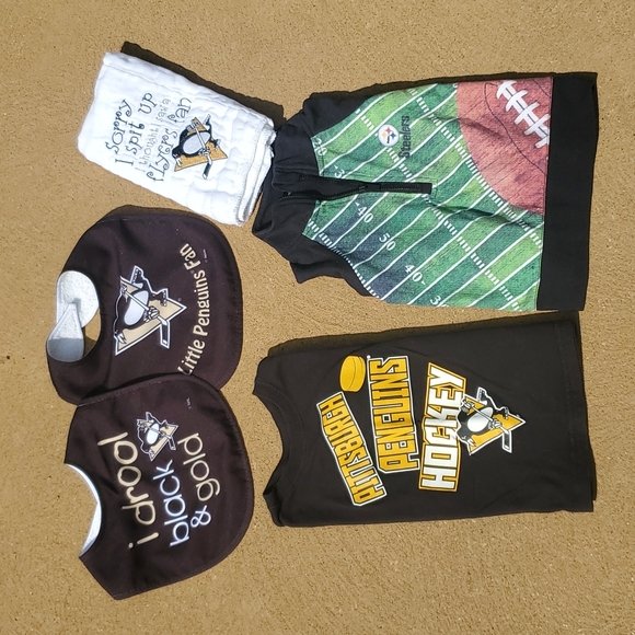 Pittsburgh Penguins/Steelers Childs Bundle - Picture 1 of 15